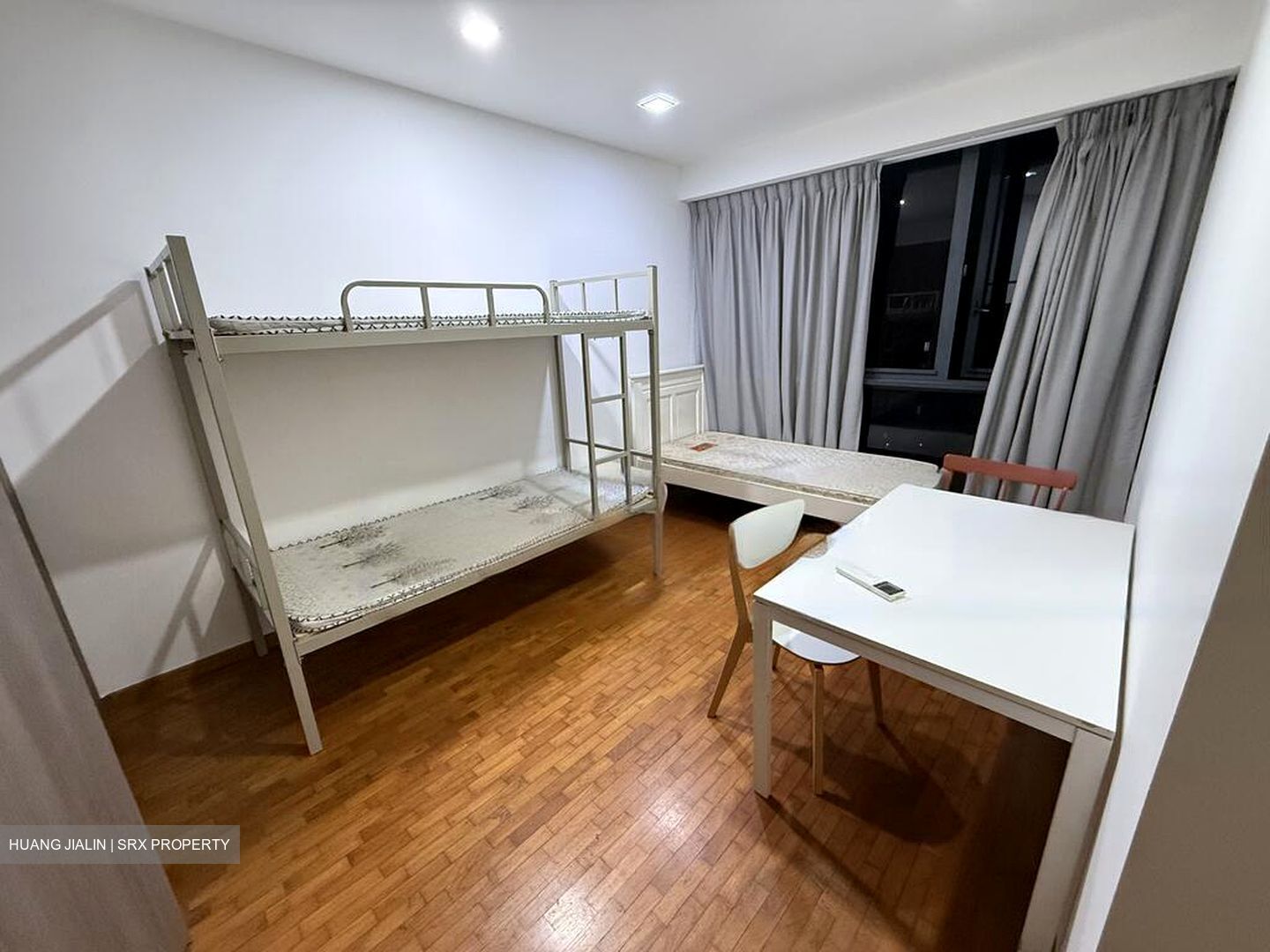 Esparina Residences (D19), Condominium #471792661